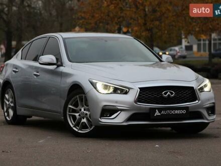 Серый Инфинити Q50, объемом двигателя 3 л и пробегом 60 тыс. км за 16900 $, фото 1 на Automoto.ua