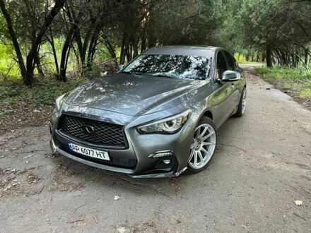 Сірий Інфініті Q50, об'ємом двигуна 3 л та пробігом 77 тис. км за 18999 $, фото 1 на Automoto.ua