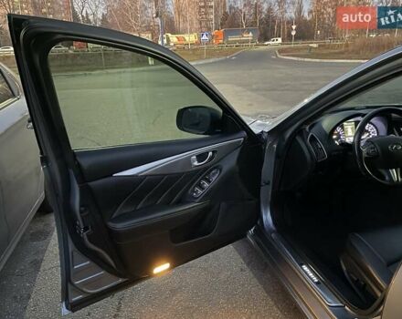 Синий Инфинити Q50, объемом двигателя 3.7 л и пробегом 155 тыс. км за 15499 $, фото 31 на Automoto.ua