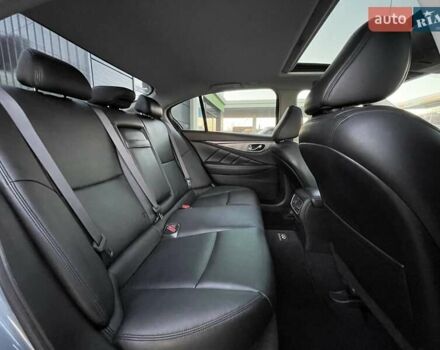 Синий Инфинити Q50, объемом двигателя 3.7 л и пробегом 155 тыс. км за 15499 $, фото 35 на Automoto.ua