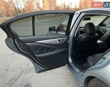 Синий Инфинити Q50, объемом двигателя 3.7 л и пробегом 155 тыс. км за 15499 $, фото 37 на Automoto.ua