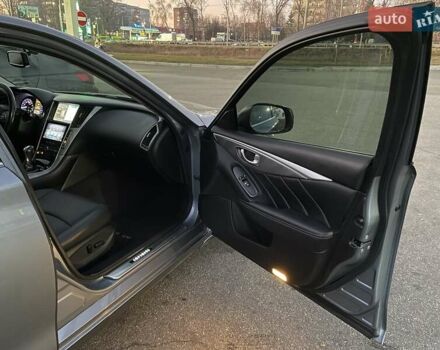 Синий Инфинити Q50, объемом двигателя 3.7 л и пробегом 155 тыс. км за 15499 $, фото 32 на Automoto.ua