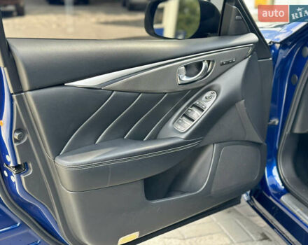 Синий Инфинити Q50, объемом двигателя 3 л и пробегом 113 тыс. км за 15900 $, фото 14 на Automoto.ua