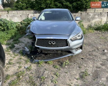 Синий Инфинити Q50, объемом двигателя 3 л и пробегом 129 тыс. км за 8300 $, фото 2 на Automoto.ua