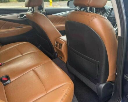 Синий Инфинити Q50, объемом двигателя 3 л и пробегом 26 тыс. км за 18900 $, фото 14 на Automoto.ua