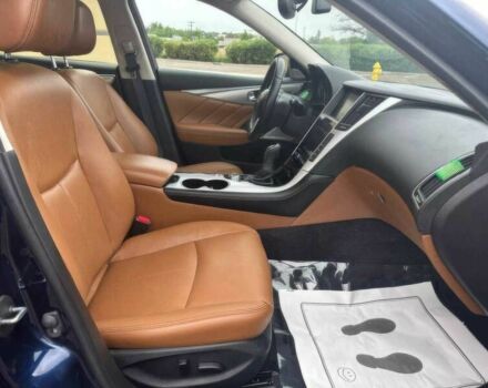 Синий Инфинити Q50, объемом двигателя 3 л и пробегом 26 тыс. км за 18900 $, фото 8 на Automoto.ua