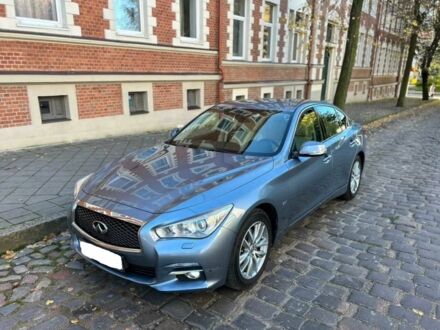 Синий Инфинити Q50, объемом двигателя 0 л и пробегом 81 тыс. км за 12000 $, фото 1 на Automoto.ua