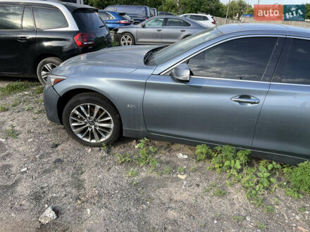 Синий Инфинити Q50, объемом двигателя 3 л и пробегом 129 тыс. км за 8300 $, фото 1 на Automoto.ua