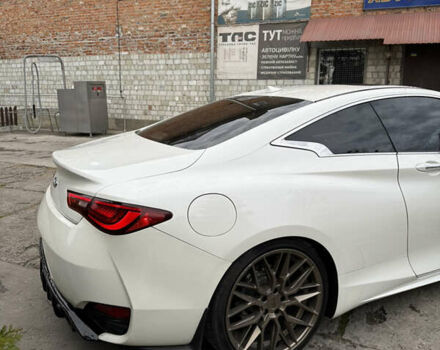 Белый Инфинити Q60, объемом двигателя 2 л и пробегом 163 тыс. км за 18750 $, фото 11 на Automoto.ua