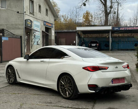 Белый Инфинити Q60, объемом двигателя 2 л и пробегом 163 тыс. км за 18750 $, фото 7 на Automoto.ua