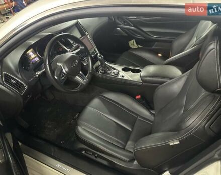 Белый Инфинити Q60, объемом двигателя 3 л и пробегом 69 тыс. км за 20100 $, фото 8 на Automoto.ua