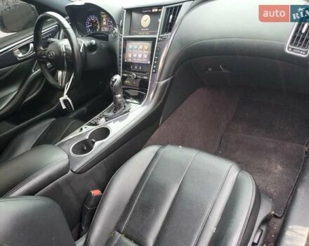 Белый Инфинити Q60, объемом двигателя 3 л и пробегом 83 тыс. км за 5000 $, фото 7 на Automoto.ua