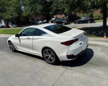 Белый Инфинити Q60, объемом двигателя 2 л и пробегом 68 тыс. км за 4900 $, фото 4 на Automoto.ua