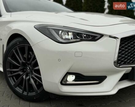 Белый Инфинити Q60, объемом двигателя 3 л и пробегом 85 тыс. км за 27500 $, фото 7 на Automoto.ua