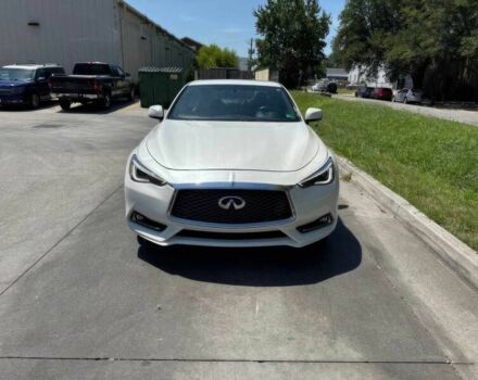 Белый Инфинити Q60, объемом двигателя 2 л и пробегом 68 тыс. км за 4900 $, фото 1 на Automoto.ua