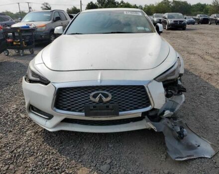 Белый Инфинити Q60, объемом двигателя 2 л и пробегом 210 тыс. км за 10700 $, фото 3 на Automoto.ua