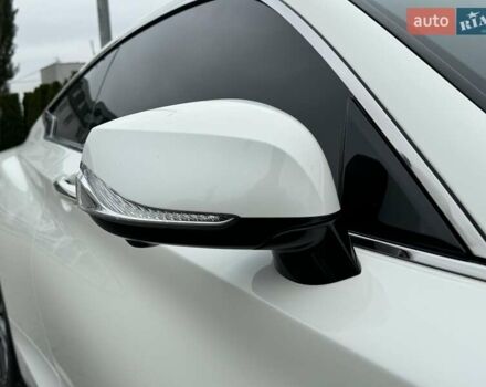 Белый Инфинити Q60, объемом двигателя 3 л и пробегом 85 тыс. км за 27500 $, фото 44 на Automoto.ua