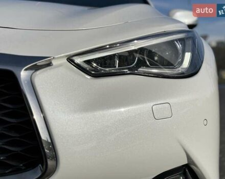 Білий Інфініті Q60, об'ємом двигуна 3 л та пробігом 85 тис. км за 24500 $, фото 33 на Automoto.ua