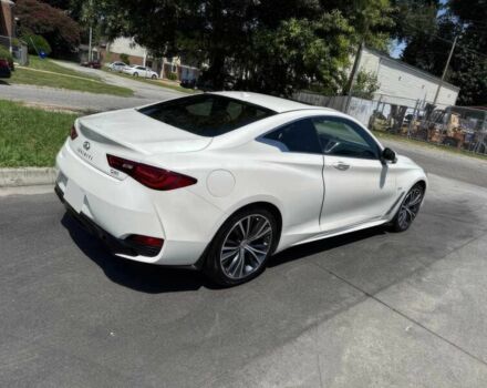 Белый Инфинити Q60, объемом двигателя 2 л и пробегом 68 тыс. км за 4900 $, фото 6 на Automoto.ua