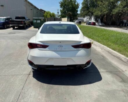 Белый Инфинити Q60, объемом двигателя 2 л и пробегом 68 тыс. км за 4900 $, фото 5 на Automoto.ua