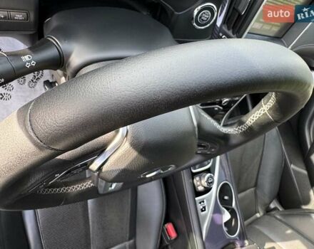 Белый Инфинити Q60, объемом двигателя 3 л и пробегом 85 тыс. км за 26500 $, фото 63 на Automoto.ua