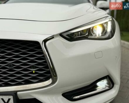 Белый Инфинити Q60, объемом двигателя 3 л и пробегом 85 тыс. км за 27500 $, фото 40 на Automoto.ua