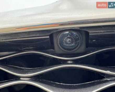 Белый Инфинити Q60, объемом двигателя 3 л и пробегом 85 тыс. км за 27500 $, фото 43 на Automoto.ua