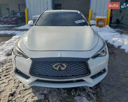 Белый Инфинити Q60, объемом двигателя 3 л и пробегом 99 тыс. км за 5000 $, фото 4 на Automoto.ua