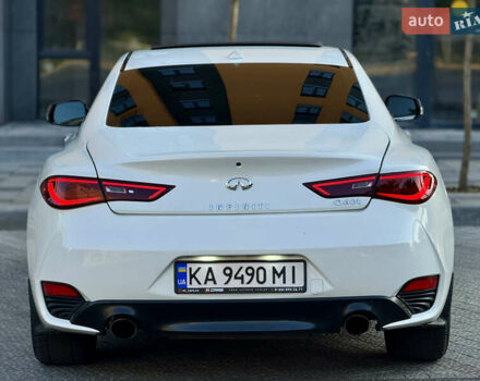 Білий Інфініті Q60, об'ємом двигуна 2 л та пробігом 139 тис. км за 18700 $, фото 7 на Automoto.ua