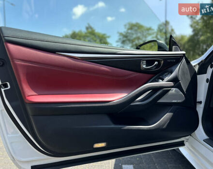 Белый Инфинити Q60, объемом двигателя 3 л и пробегом 60 тыс. км за 25500 $, фото 14 на Automoto.ua