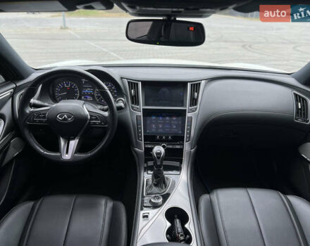 Белый Инфинити Q60, объемом двигателя 3 л и пробегом 36 тыс. км за 23000 $, фото 44 на Automoto.ua