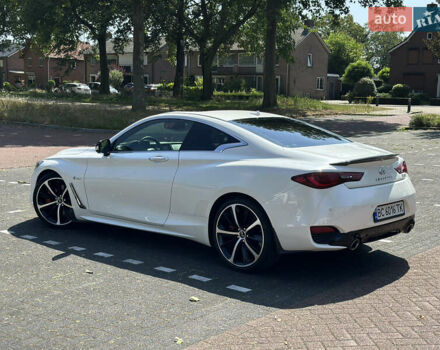 Белый Инфинити Q60, объемом двигателя 3 л и пробегом 60 тыс. км за 25500 $, фото 3 на Automoto.ua