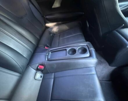 Белый Инфинити Q60, объемом двигателя 3 л и пробегом 42 тыс. км за 14700 $, фото 14 на Automoto.ua