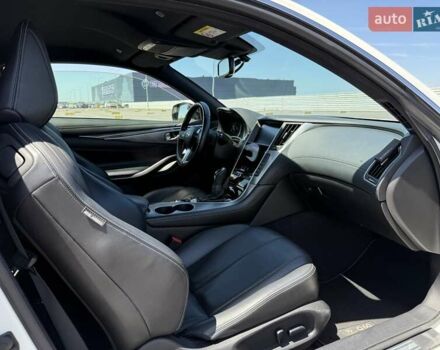 Белый Инфинити Q60, объемом двигателя 2 л и пробегом 102 тыс. км за 29900 $, фото 19 на Automoto.ua