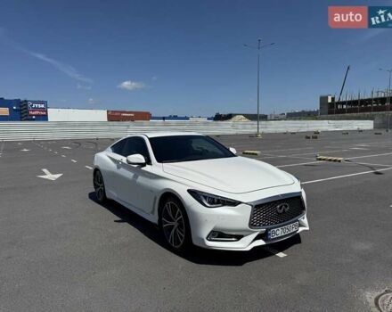 Белый Инфинити Q60, объемом двигателя 2 л и пробегом 102 тыс. км за 29900 $, фото 1 на Automoto.ua