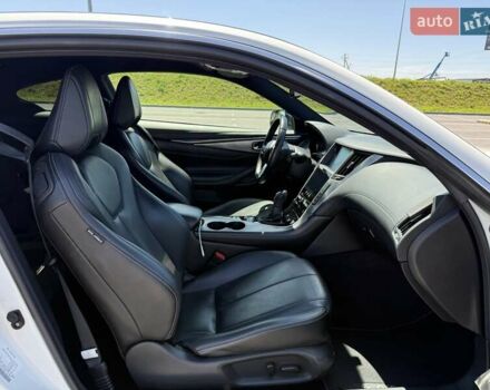 Белый Инфинити Q60, объемом двигателя 2 л и пробегом 102 тыс. км за 29900 $, фото 10 на Automoto.ua