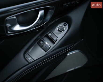 Черный Инфинити Q60, объемом двигателя 3 л и пробегом 85 тыс. км за 20800 $, фото 17 на Automoto.ua