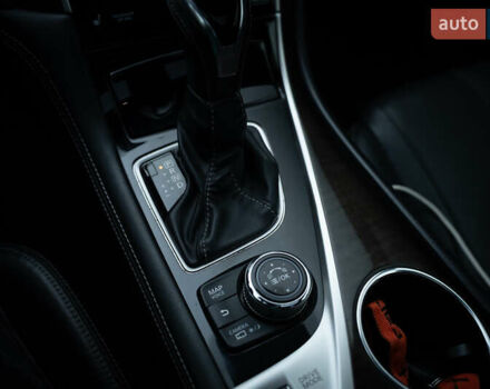 Черный Инфинити Q60, объемом двигателя 3 л и пробегом 85 тыс. км за 20800 $, фото 32 на Automoto.ua