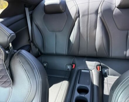 Черный Инфинити Q60, объемом двигателя 3 л и пробегом 70 тыс. км за 24000 $, фото 8 на Automoto.ua