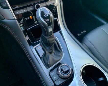 Чорний Інфініті Q60, об'ємом двигуна 3 л та пробігом 55 тис. км за 7900 $, фото 12 на Automoto.ua