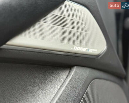 Черный Инфинити Q60, объемом двигателя 3 л и пробегом 97 тыс. км за 21400 $, фото 16 на Automoto.ua