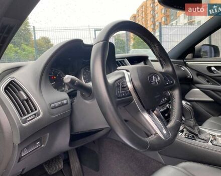 Черный Инфинити Q60, объемом двигателя 3 л и пробегом 16 тыс. км за 22000 $, фото 10 на Automoto.ua