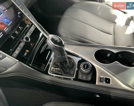 Черный Инфинити Q60, объемом двигателя 3 л и пробегом 64 тыс. км за 24999 $, фото 15 на Automoto.ua