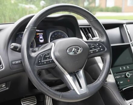 Чорний Інфініті Q60, об'ємом двигуна 3 л та пробігом 46 тис. км за 11700 $, фото 8 на Automoto.ua