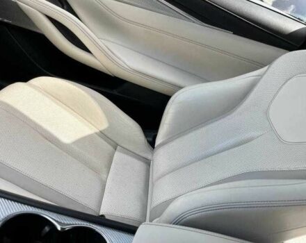 Красный Инфинити Q60, объемом двигателя 3 л и пробегом 55 тыс. км за 4950 $, фото 12 на Automoto.ua