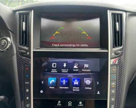 Красный Инфинити Q60, объемом двигателя 3 л и пробегом 56 тыс. км за 7600 $, фото 6 на Automoto.ua