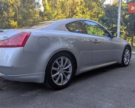 Серый Инфинити Q60, объемом двигателя 3.7 л и пробегом 90 тыс. км за 15500 $, фото 3 на Automoto.ua