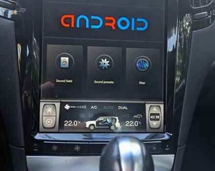 Серый Инфинити Q60, объемом двигателя 3.7 л и пробегом 90 тыс. км за 15500 $, фото 11 на Automoto.ua