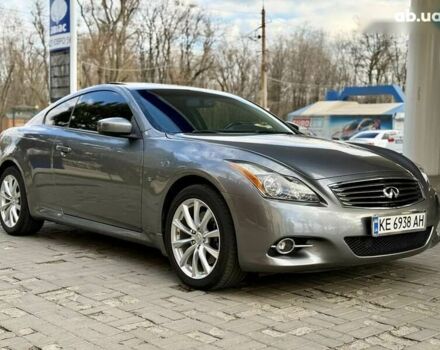 Серый Инфинити Q60, объемом двигателя 3.7 л и пробегом 70 тыс. км за 13500 $, фото 9 на Automoto.ua