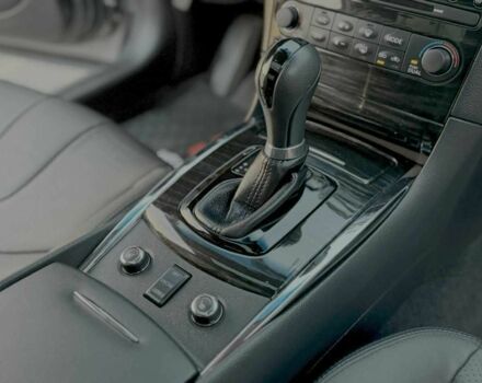 Серый Инфинити Q60, объемом двигателя 3.7 л и пробегом 90 тыс. км за 13299 $, фото 11 на Automoto.ua